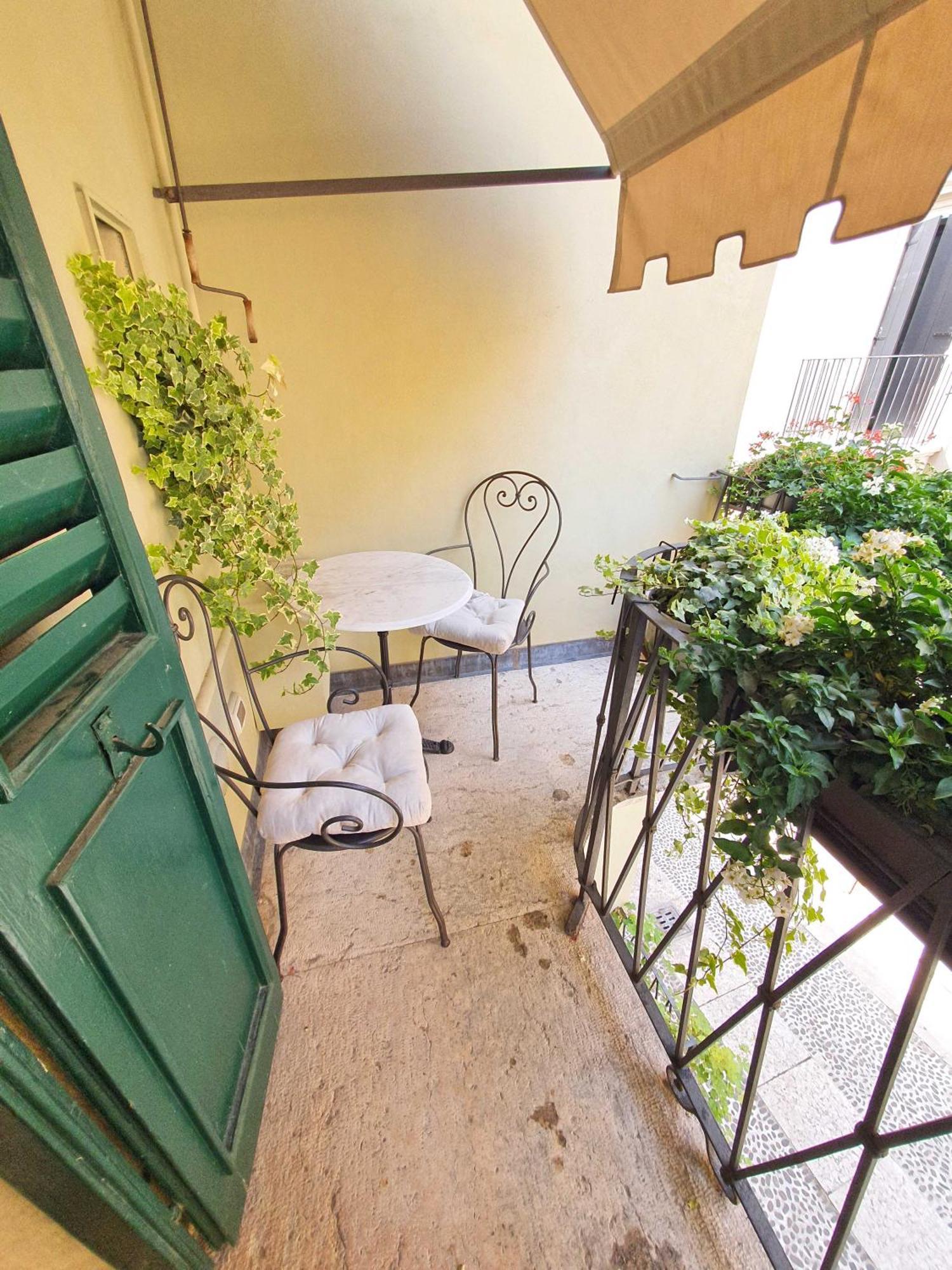 Mva Madama Verona Aparments Buitenkant foto